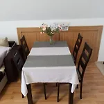 Elmira Apartament *